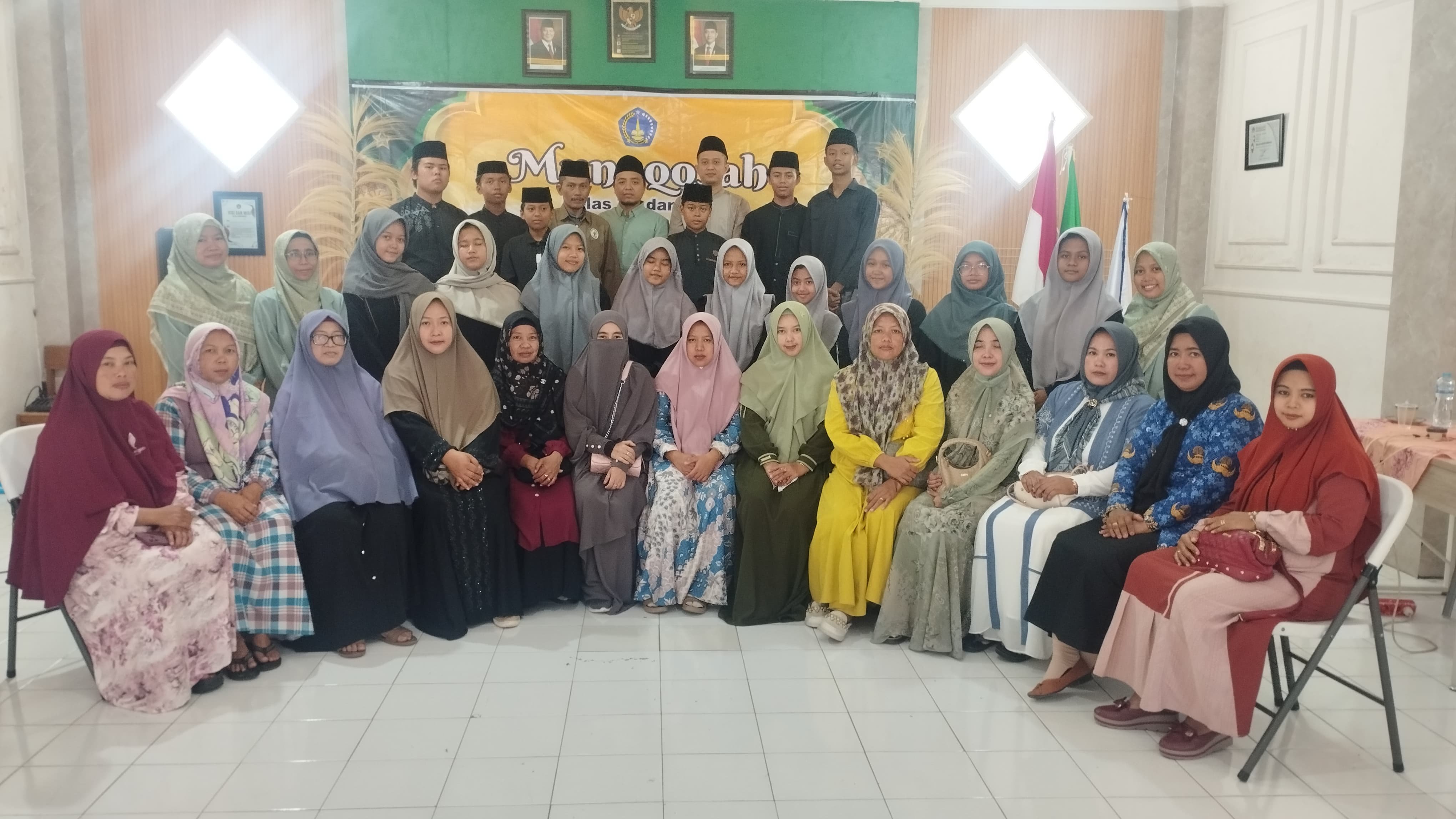 MTsN 2 Bondowoso Gelar Munaqosah Kelas Tahfidz, Tegaskan Peran Ibu dalam Keberhasilan Menghafal Al-Qur’an
